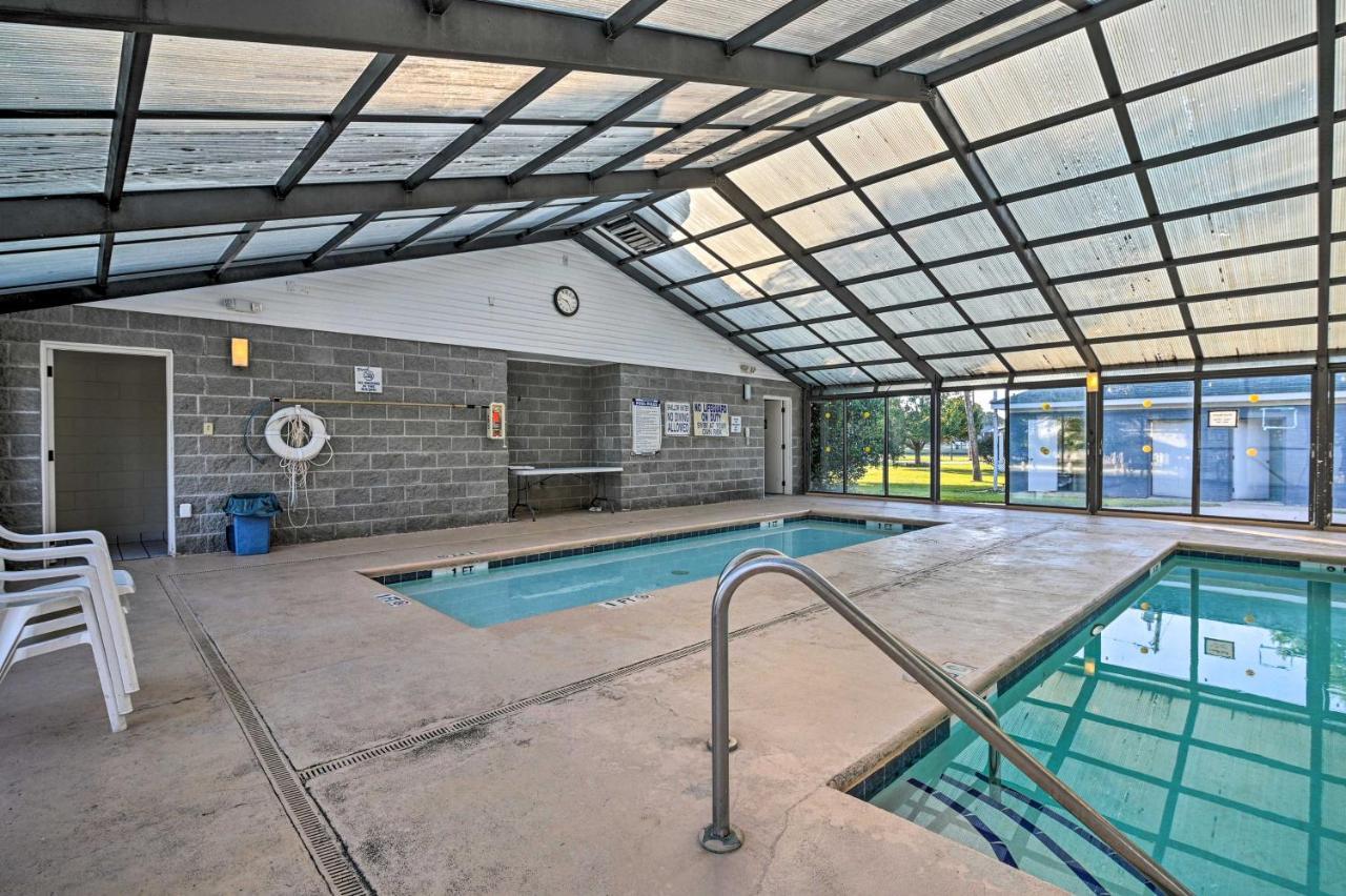 Lovely Myrtle Beach Getaway - Walk To Beach! Exterior photo