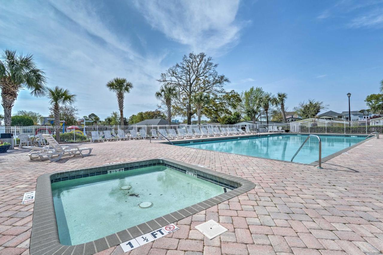 Lovely Myrtle Beach Getaway - Walk To Beach! Exterior photo